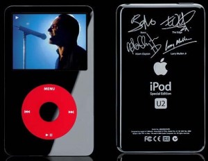 Apple U2 iPod with Bono & Band Signature