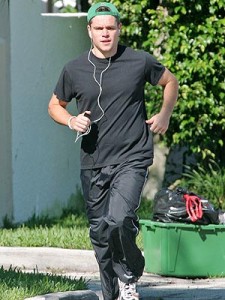 馬特戴蒙與蘋果的iPod慢跑 Matt Damon jogging with iPod