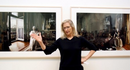 Annie Leibovitz with Queen Elizabeth photos