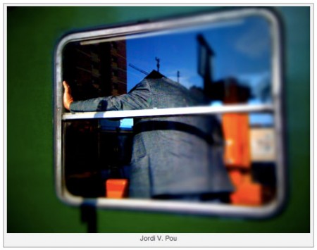 Jordi V. Pou, Man on Train Window