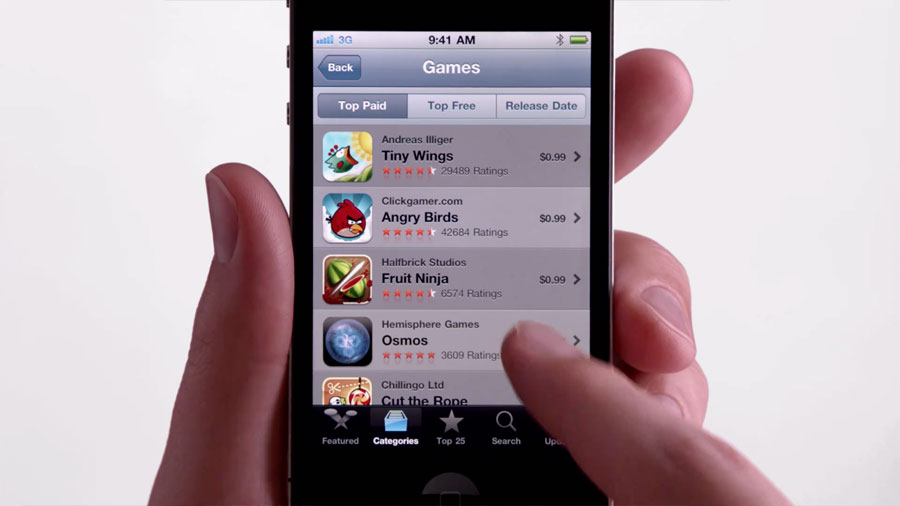 App Store, Apple iPhone 4 Game Center TV Ad | Obama Pacman