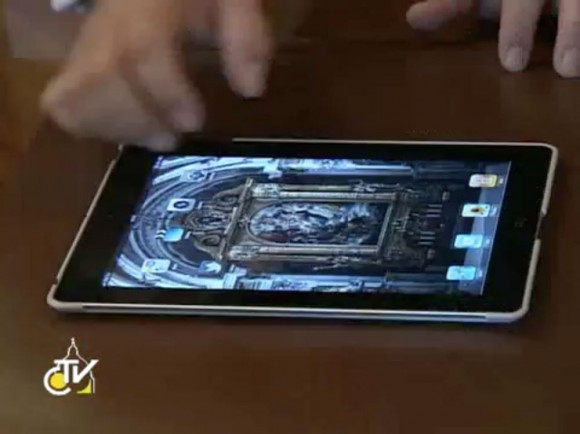 Vatican Pope iPad