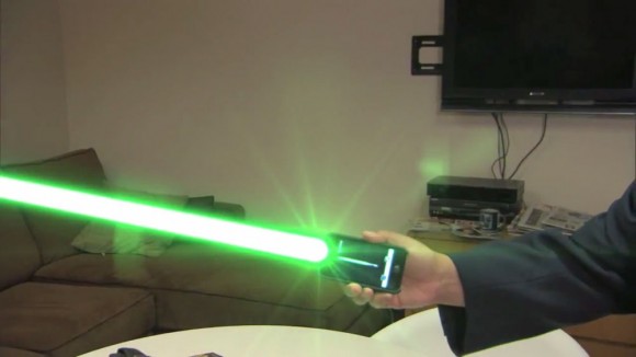 iPhone 5 lightsaber app