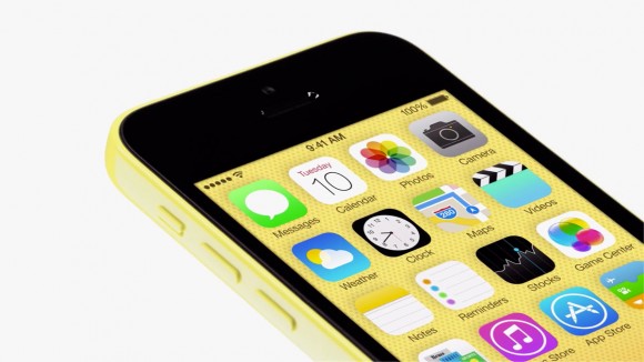 iPhone 5c with matching color wallpaper