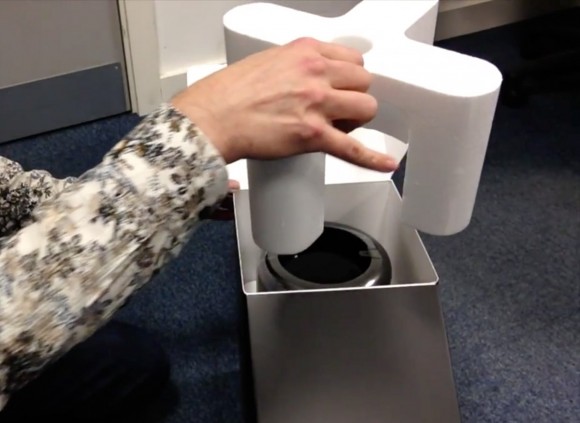 2013 Mac Pro unboxing 2013 Mac Pro unboxing